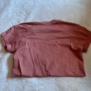 Luleluemon Swiftly Tech